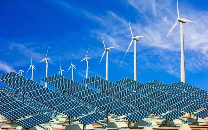 The Dawn of a New Era: Solar Energy Surpasses Coal and Powers Dividend Stock Opportunities