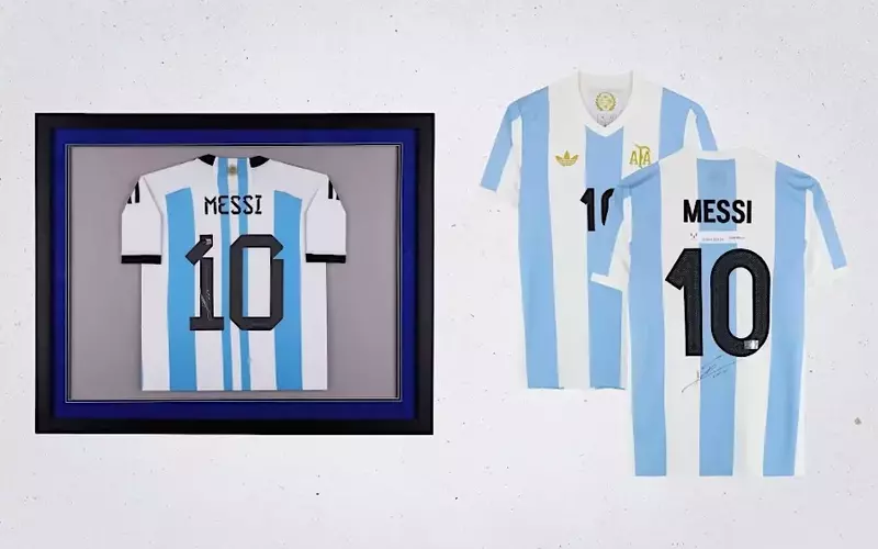 Exclusive Collection of Signed Lionel Messi Merchandise Unveiled as Argentina Advances in World Cup