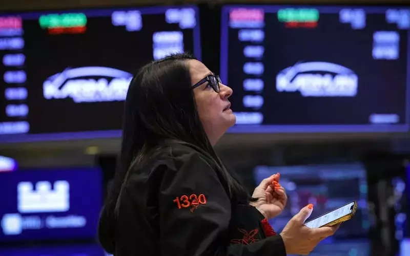 Federal Reserve's Stance on Rates Affects Markets Amid Geopolitical Tensions