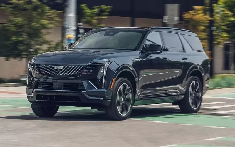 2027 Cadillac Escalade IQ/IQL: Electrifying Luxury and Performance