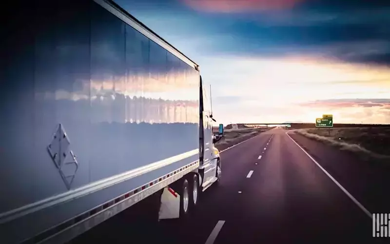 Unlocking Cash Flow: Essential Freight Factoring Qualifications for Trucking Businesses
