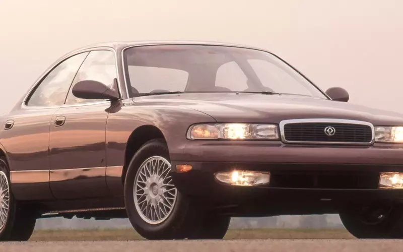 A Retrospective Look at the 1992 Mazda 929