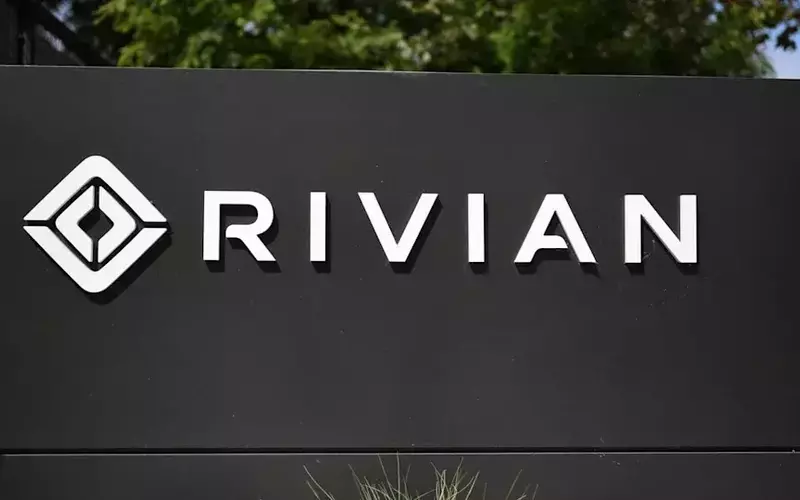 Rivian Surpasses Q2 Delivery Projections and Elevates Annual Forecast