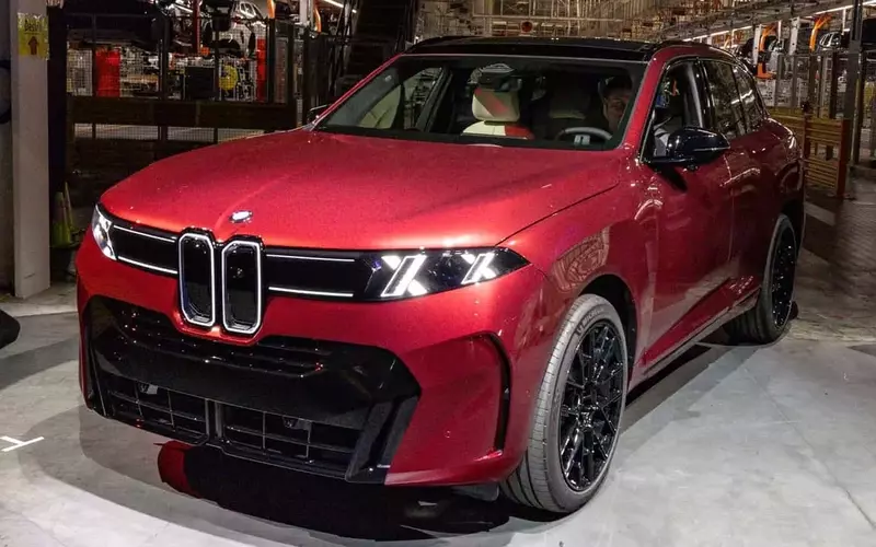 BMW's Commitment to V8 Engines Continues with the 2027 X5