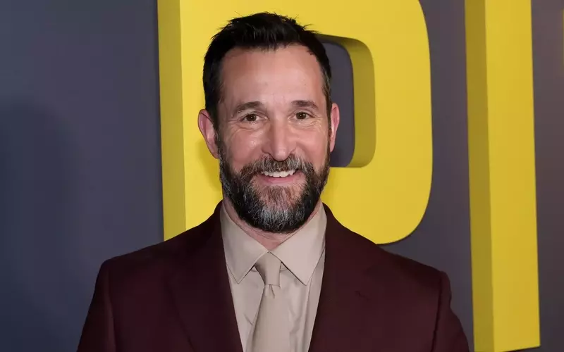 Noah Wyle's 'ER' Commitments Led to Missed Oscar-Winning Film Roles