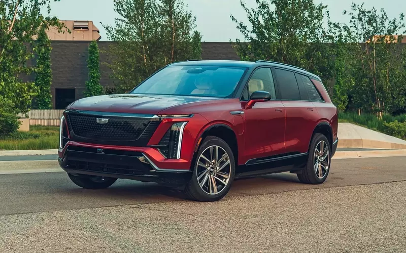 Cadillac Vistiq Recall: Third-Row Safety Concerns