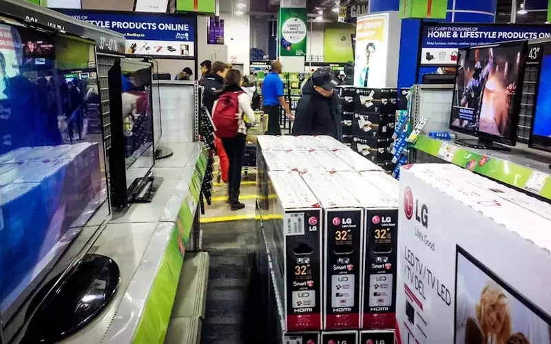 Tech Giants Warn of Impending Price Hikes Amid Memory Chip Shortage