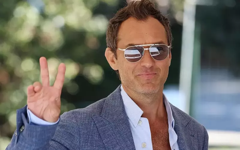 Jude Law to Lead 'Getaway Driver' Film from 'Black Rabbit' Co-Creator Zach Baylin