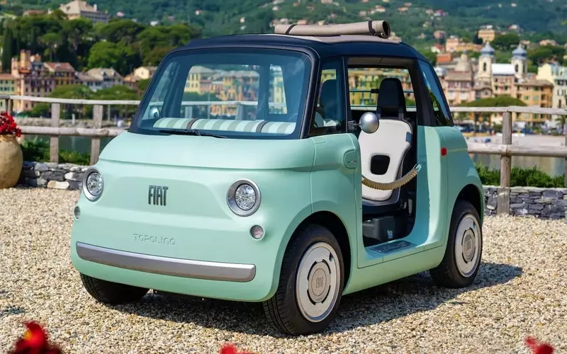 Fiat Unveils the Charming and Compact 2026 Topolino EV