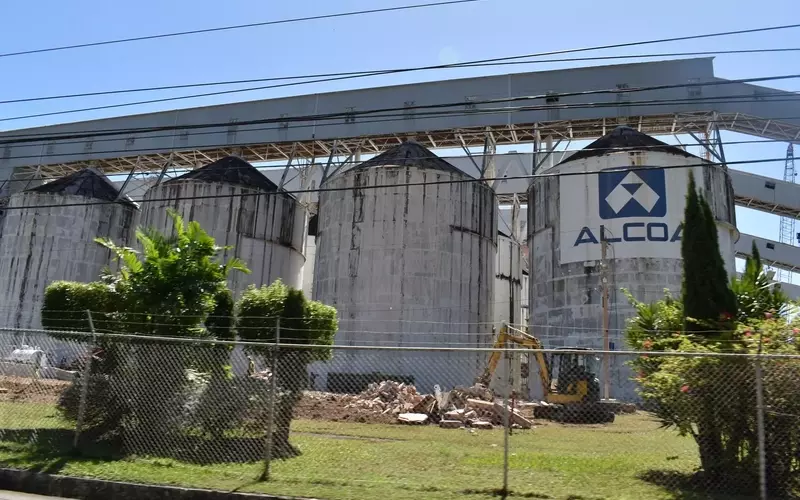 Alcoa Navigates Market Volatility Ahead of Earnings