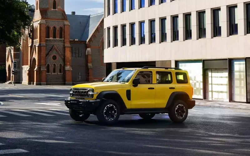 The GWM Tank 300: A Hybrid SUV with Bronco Style and Unmatched Efficiency