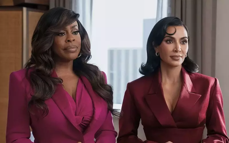 Unexpected Emmy Success for 'All's Fair' Rivals 'The Wire's' Nomination Count
