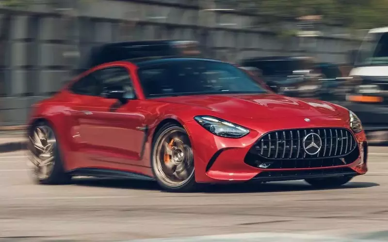 2027 Mercedes-AMG GT Coupe: A Masterclass in Performance and Luxury
