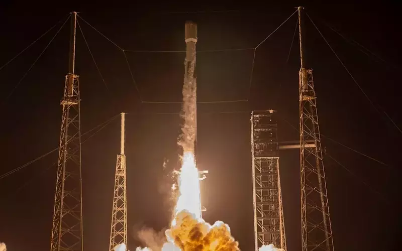 SpaceX Achieves Dual Milestones Amidst Stock Market Fluctuations