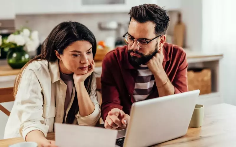 Maximize Your Savings: Why High-Yield Accounts Outperform Traditional Banks