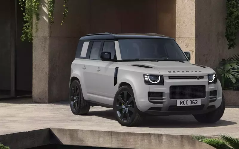 2027 Land Rover Defender: Enhanced Performance and New Vertex Edition Unveiled
