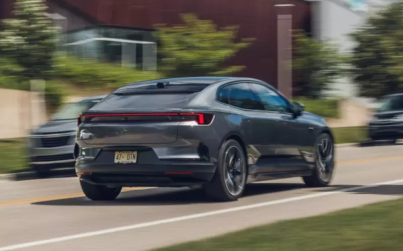 Unveiling the 2026 Polestar 4 Dual Motor Performance