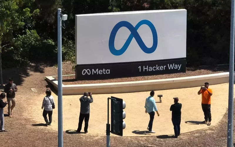 Meta Reverses AI Opt-Out Feature Following Hollywood Backlash
