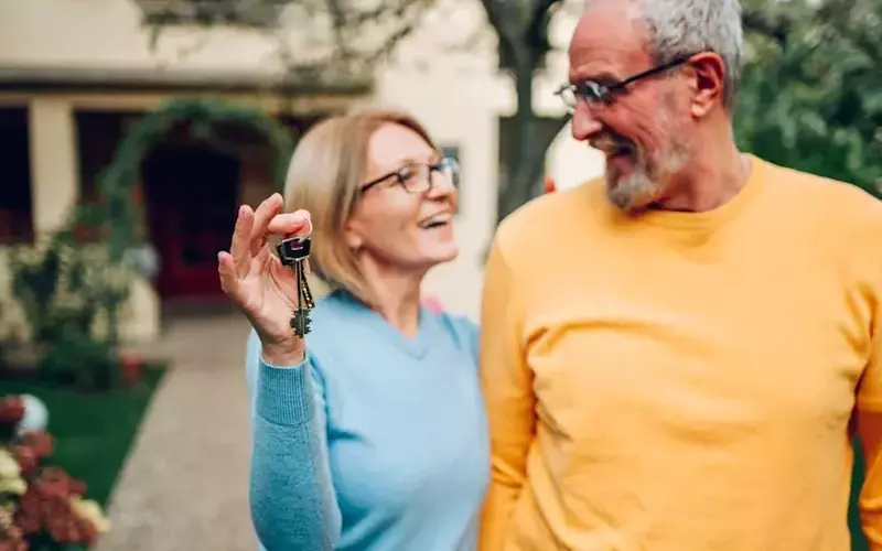 Renting vs. Buying: Financial Advice for Retirement