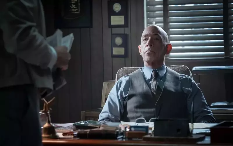 Uninspired Depiction of Irish Mob in 'The Westies' TV Series
