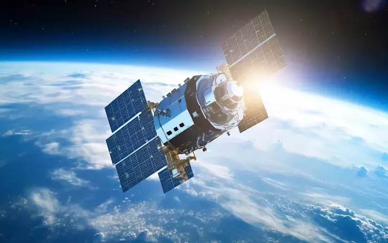 Wedbush Initiates Buy Rating for Planet Labs Amidst Market Volatility