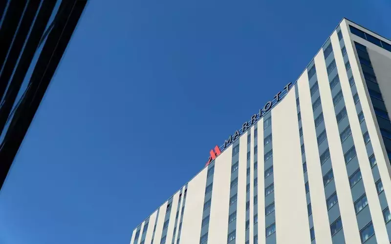 Cramer's Insight: Marriott Vacations vs. Marriott Hotels - A Long-Term Investment Perspective