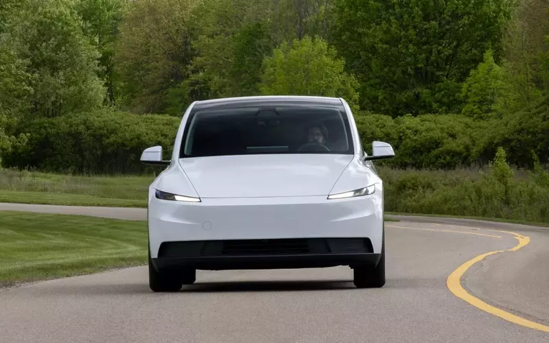 2026 Tesla Model Y: An Affordable Electric SUV Option