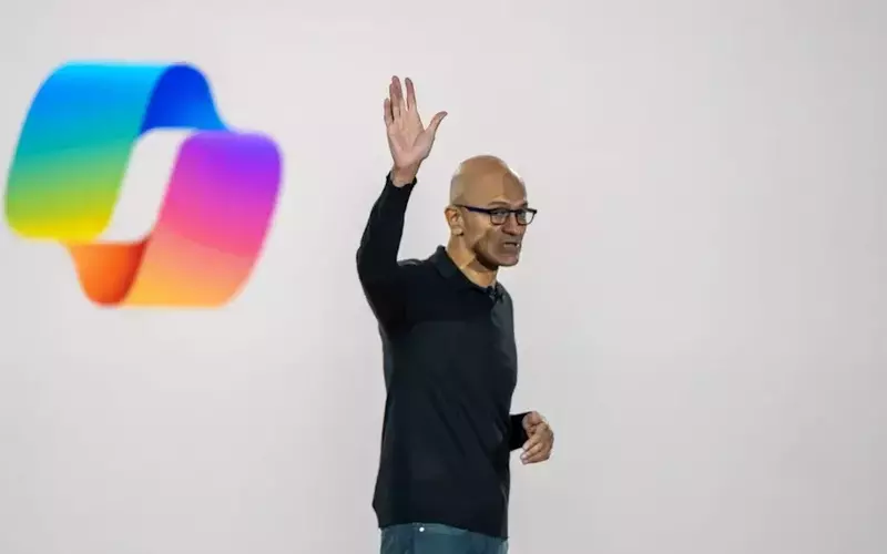 Microsoft CEO Joins Palantir's AI Warning