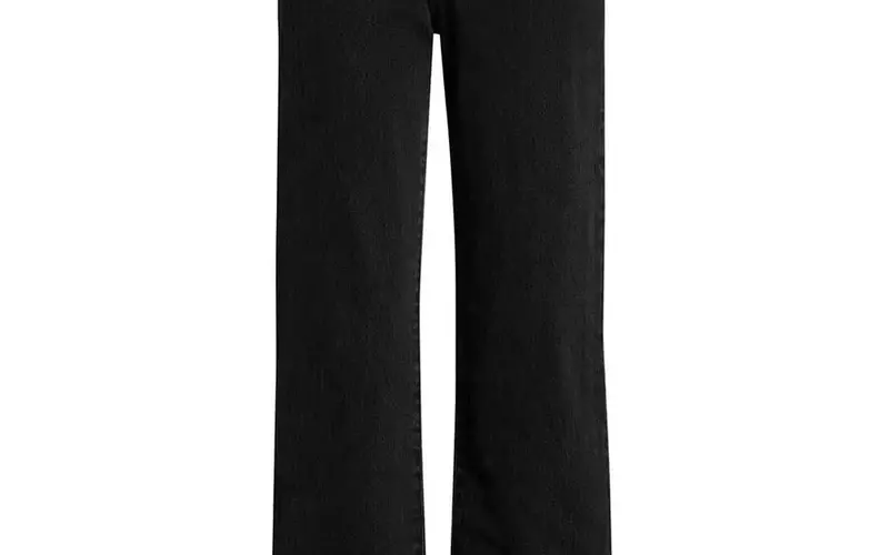 Elevate Your Wardrobe: Discover Top Denim Deals at Nordstrom's Anniversary Sale