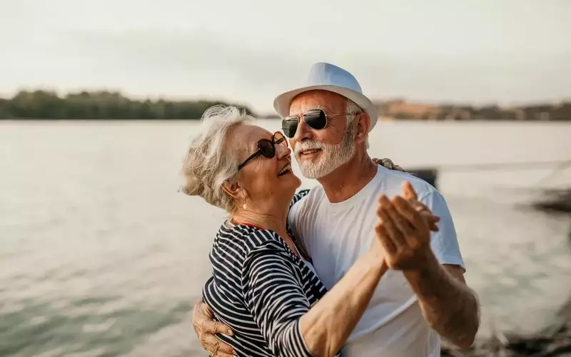 Maximizing Life Experiences: An Exploration of the 'Die-With-Zero' Retirement Strategy