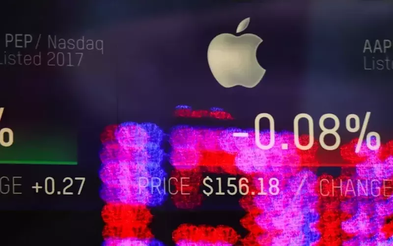 Apple's Surging Stock: Analyst Projects Further Growth Despite Market Concerns