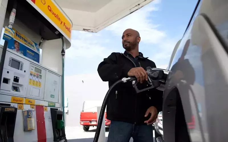 Grocery Chain Unveils Unprecedented Fuel Savings Program