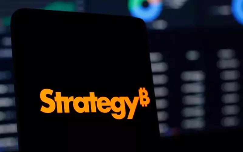 MicroStrategy Maintains Bitcoin Holdings Amidst Cash Reserve Build-Up