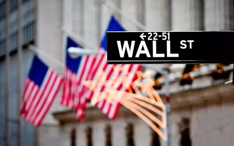 Market Dynamics: Tech's Rise, Industrials' Decline, and Looming Earnings