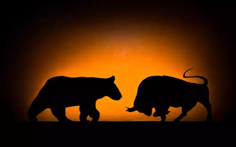Navigating Market Volatility: A Long-Term Investor's Guide to Stock Market Downturns