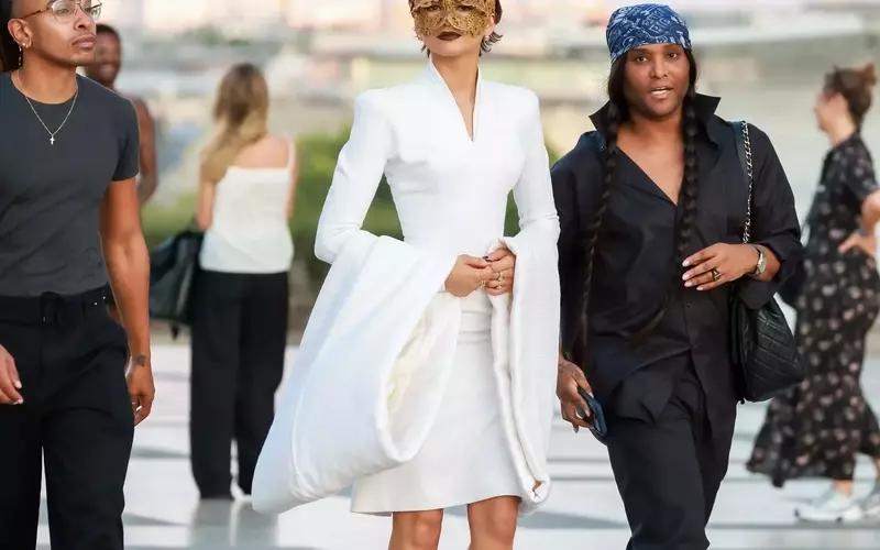 Zendaya's Unparalleled Red Carpet Fashion: A Deep Dive into Her Stylist's Masterful Strategy