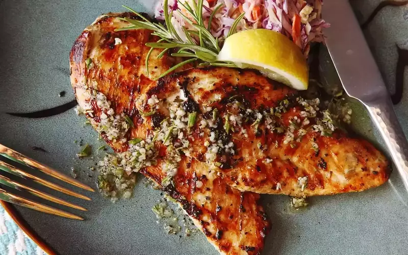 Rapid Grilled Chicken Cutlets with Herb-Citrus Dressing