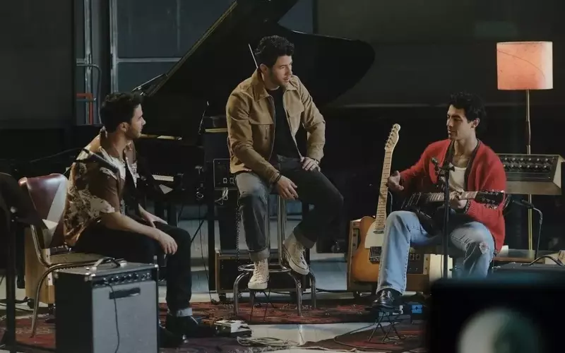 Disney Unveils 'Camp Rock 3' Trailer, 'Hard Knocks' Heads to Seattle, and 'The Ark' Announces New Cast