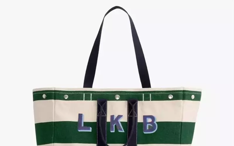 Summer's Must-Have Accessory: Striped Tote Bags for Every Style