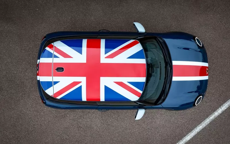 2027 Mini Cooper Heritage Edition: A Nod to British Legacy